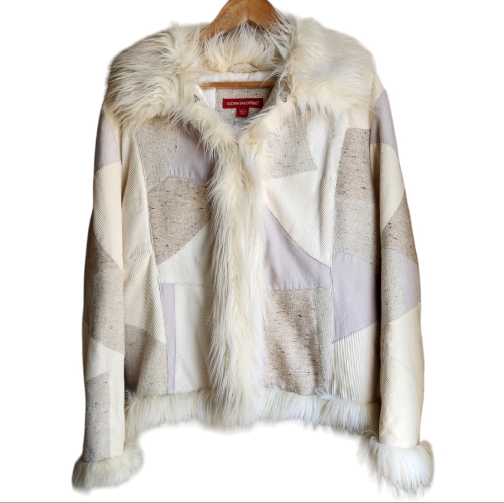 VINTAGE GLORIA VANDERBILT Fur Long Sleeve Neutral Jacket Size XL